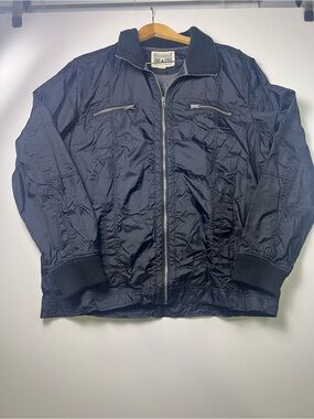 Converse Men's Black Windbreaker Jacket with Ribbed Trim Utility Gorpcore